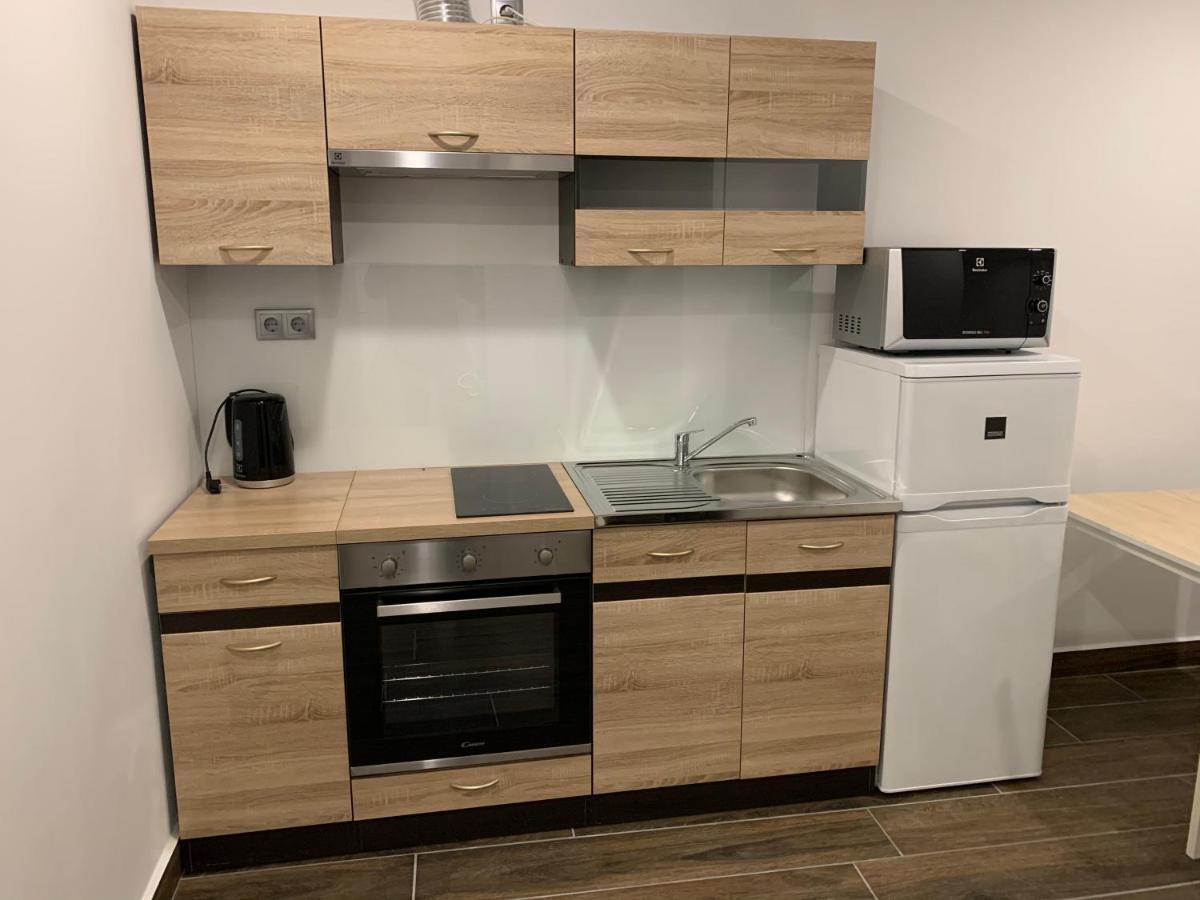 M70 Apartmanhaz Miszkolc Zewnętrze zdjęcie