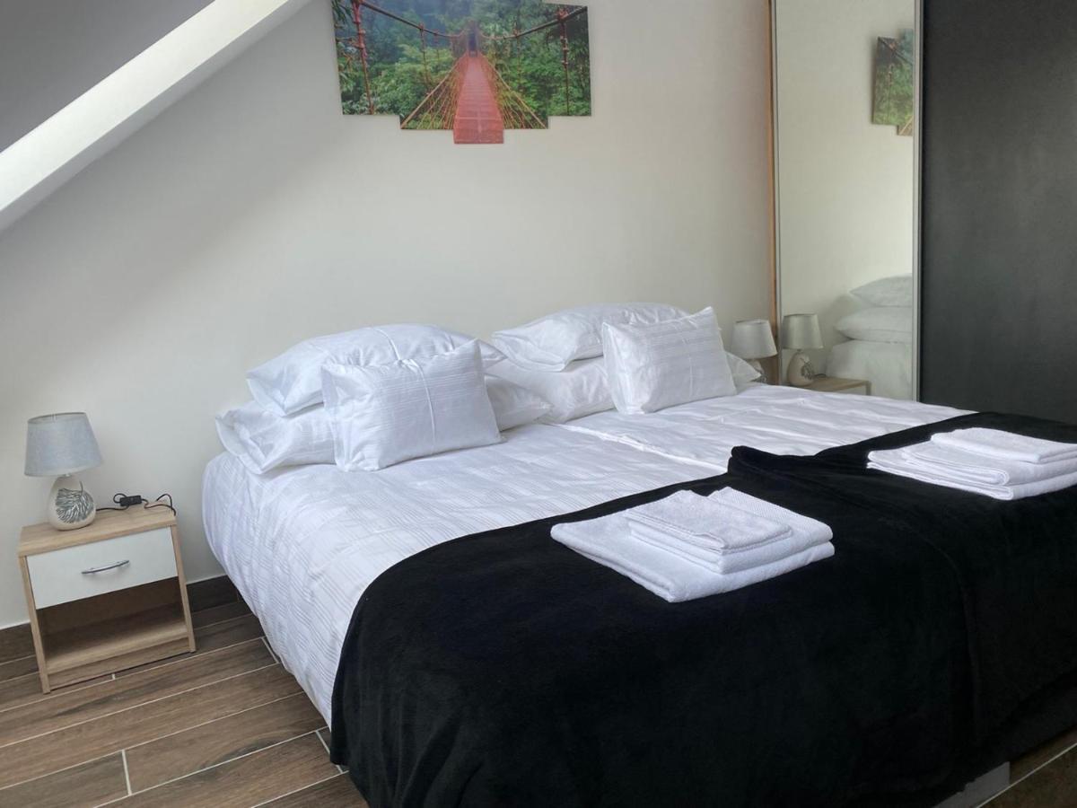 M70 Apartmanhaz Miszkolc Zewnętrze zdjęcie
